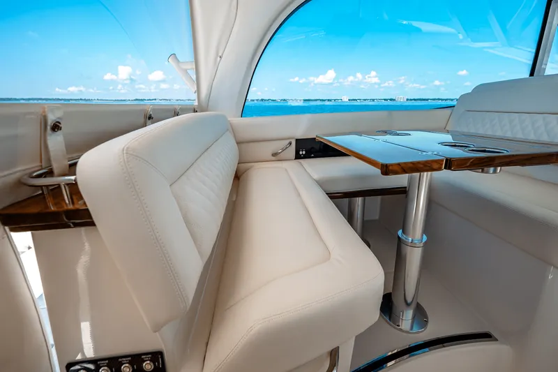 Slide: The Image of Grady-White Freedom 415 2026 - 46