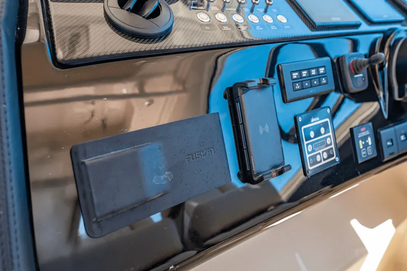 Slide: The Image of Grady-White Freedom 415 2026 - 57