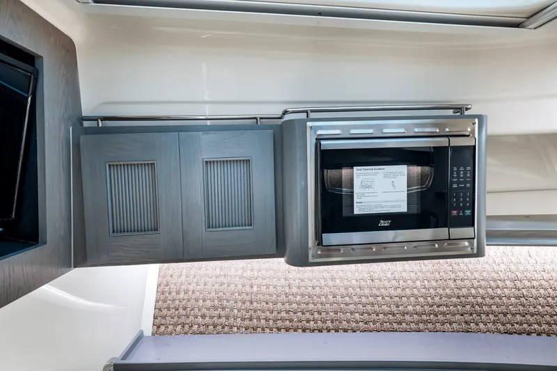 Slide: The Image of Grady-White Freedom 415 2026 - 66