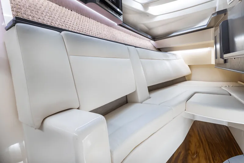 Slide: The Image of Grady-White Freedom 415 2026 - 70