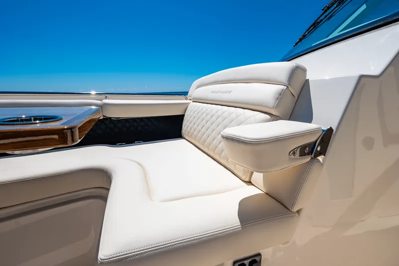 Slide: The Image of Grady-White Freedom 415 2026 - 81