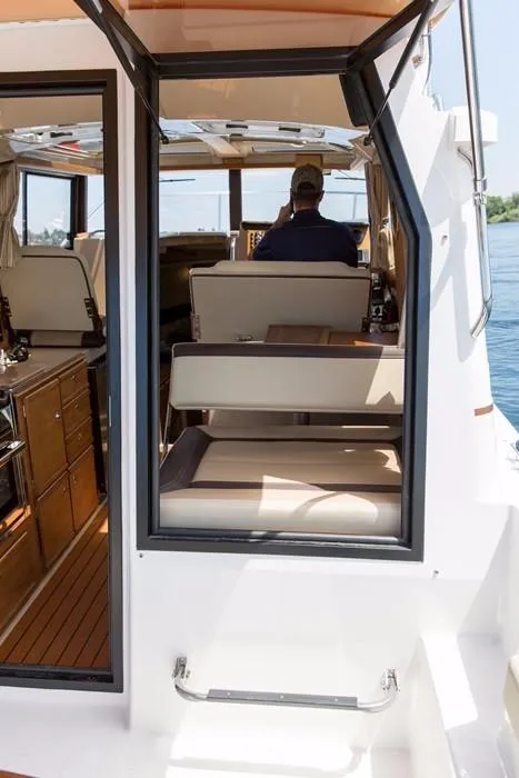 Slide: The Image of 2021 Ranger Tugs R-27 LE - Wide windows - 24