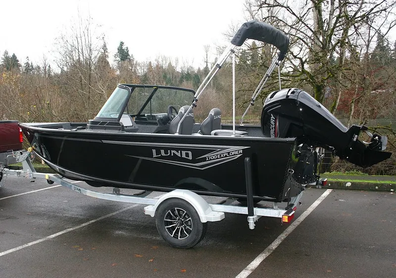 Slide: The Image of Lund 1700 Explorer Sport 2026 - 2