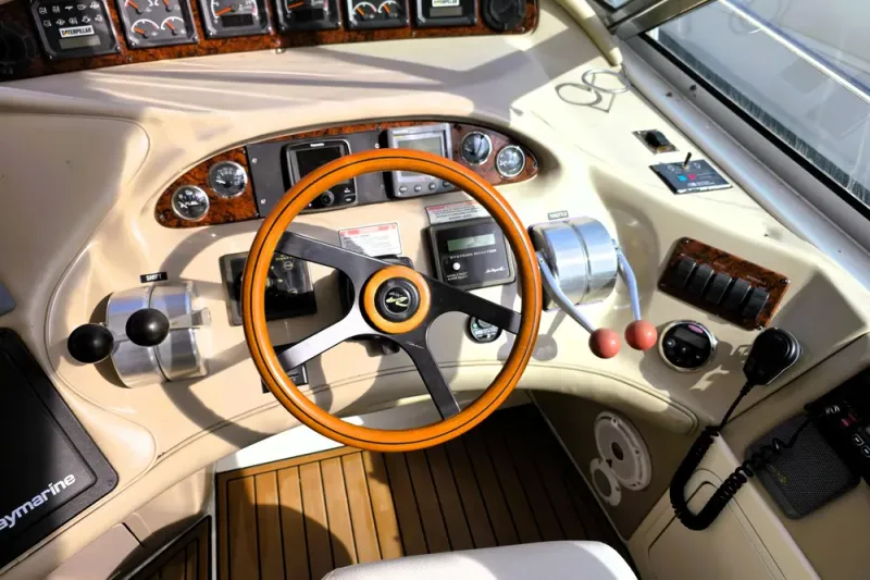 Slide: The Image of Sea Ray Sundancer 540 1999 - 22