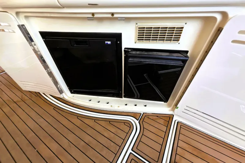 Slide: The Image of Sea Ray Sundancer 540 1999 - 11