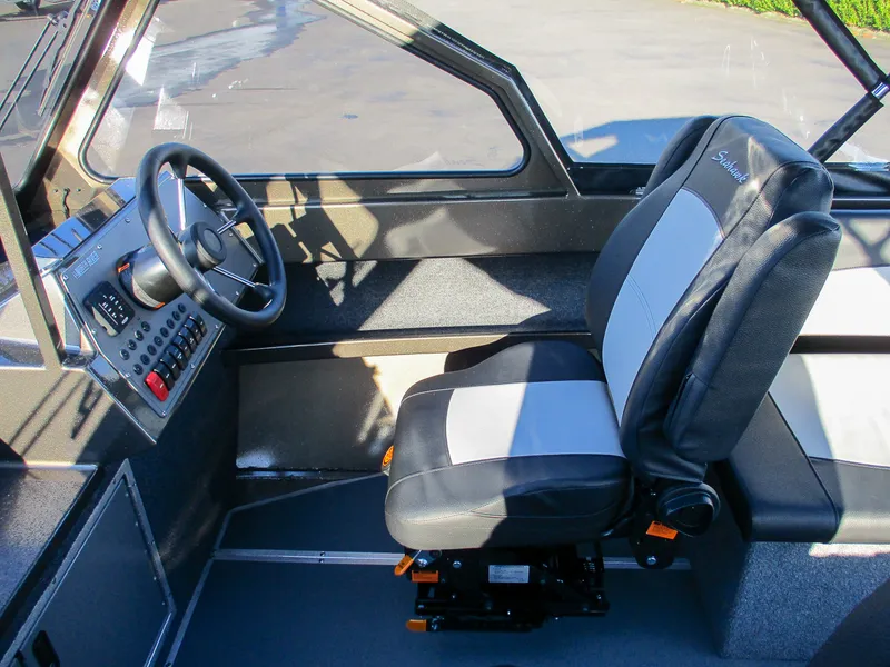 Slide: The Image of North River 22' Seahawk 2026 - 13