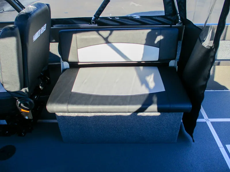 Slide: The Image of North River 22' Seahawk 2026 - 15