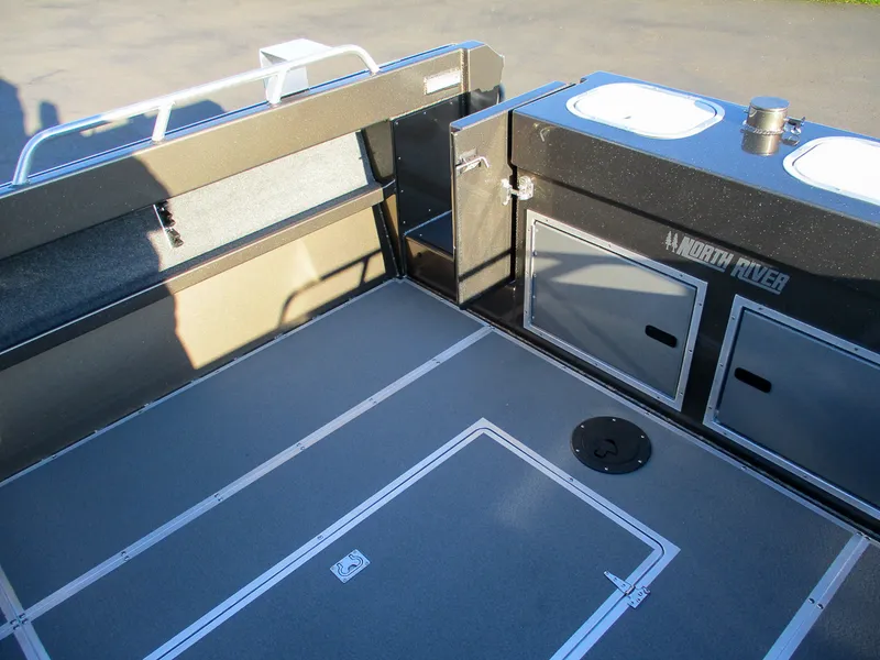 Slide: The Image of North River 22' Seahawk 2026 - 21