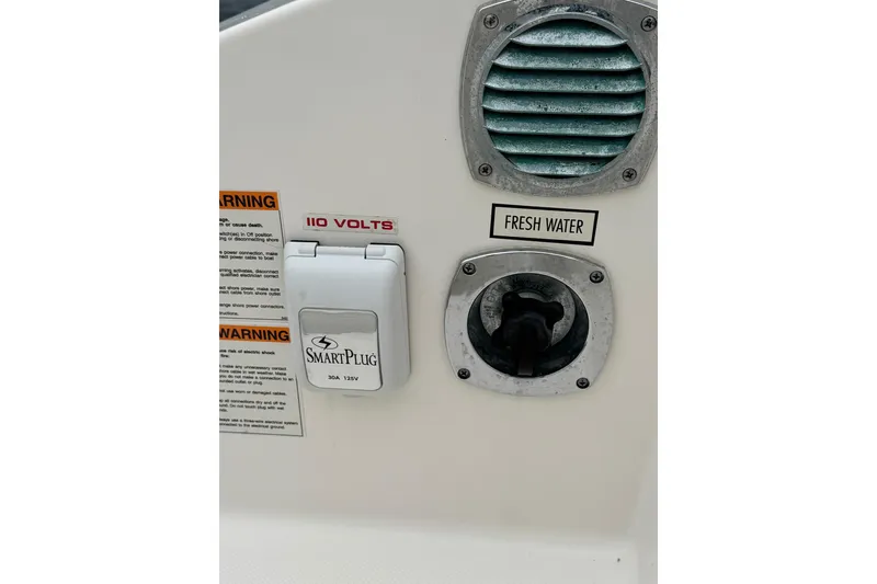 Slide: The Image of Pursuit OS 325 Offshore 2018 - 87