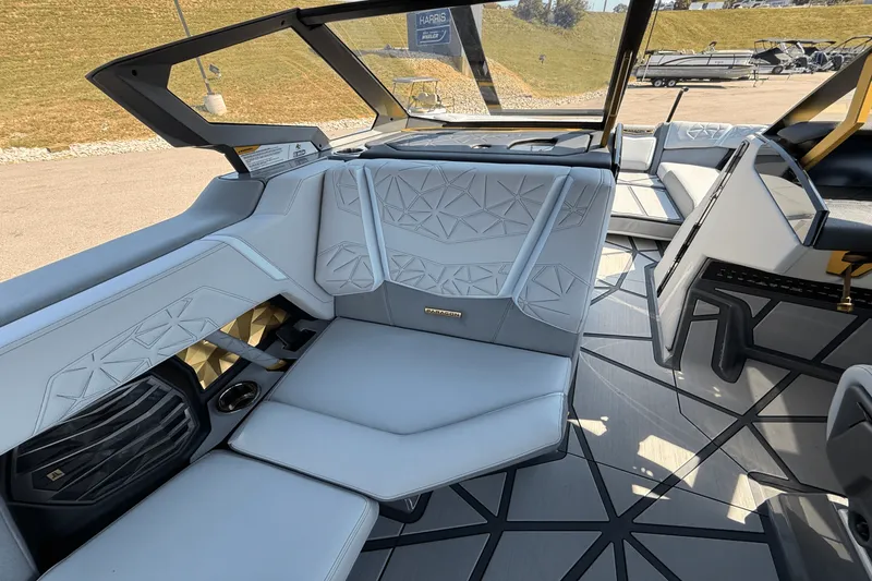 Slide: The Image of Nautique 25 PARAGON 2024 - 28