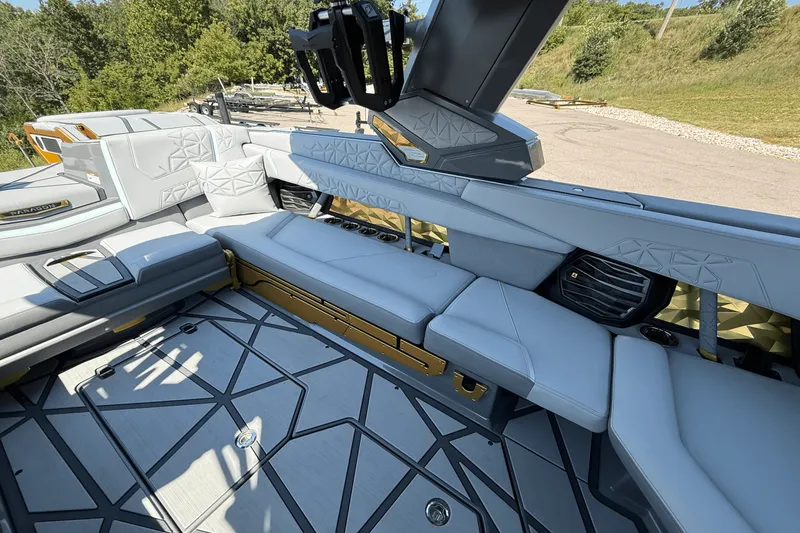 Slide: The Image of Nautique 25 PARAGON 2024 - 32