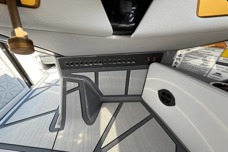 Slide: The Image of Nautique 25 PARAGON 2024 - 36