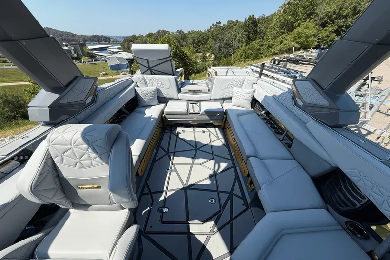 Slide: The Image of Nautique 25 PARAGON 2024 - 57