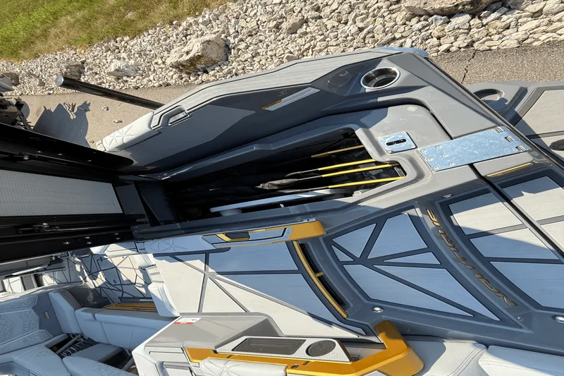 Slide: The Image of Nautique 25 PARAGON 2024 - 64