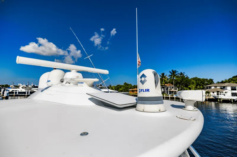 Slide: The Image of Hatteras GT63 2015 - 56