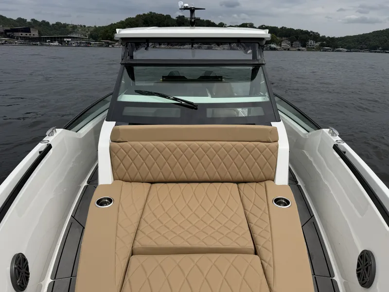 Slide: The Image of Saxdor 320 GTO 2027 - 11