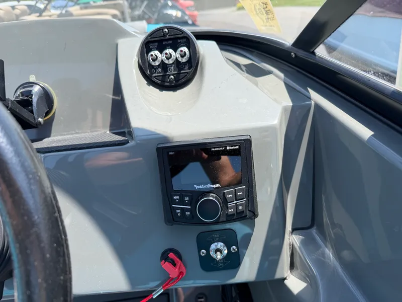 Slide: The Image of Heyday Wake Boats WT2 DC 2021 - 14