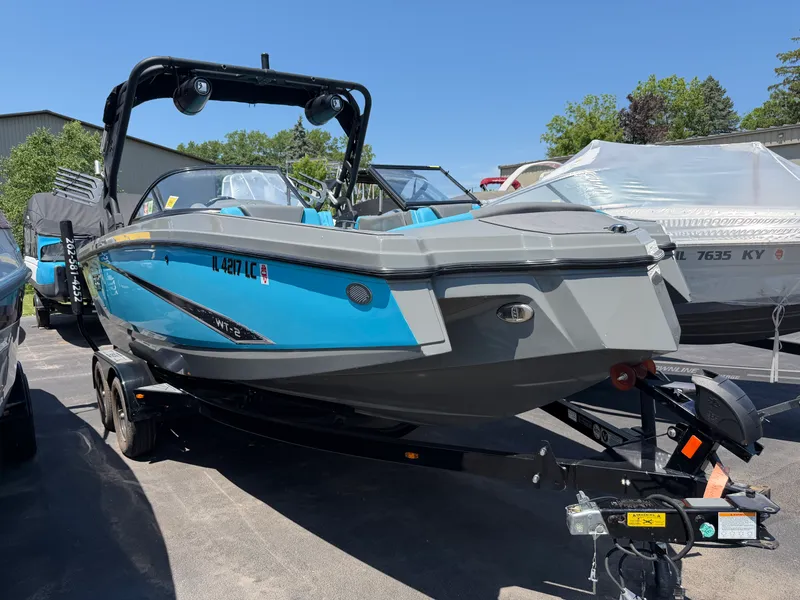 Slide: The Image of Heyday Wake Boats WT2 DC 2021 - 2