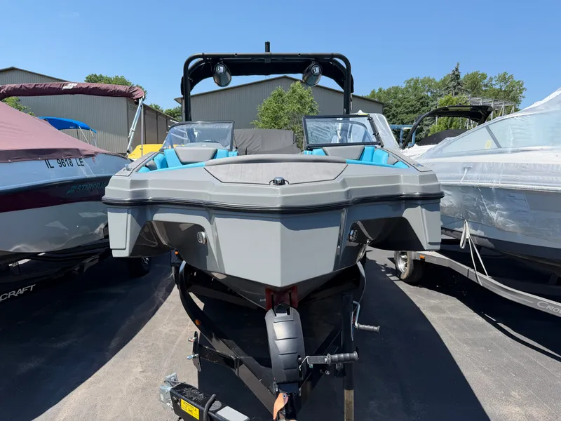 Slide: The Image of Heyday Wake Boats WT2 DC 2021 - 1