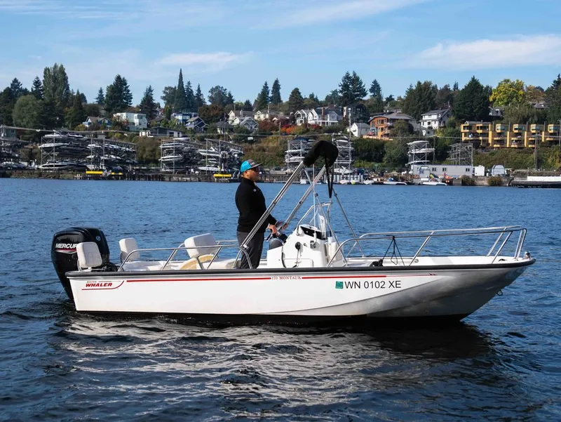 The Image of Boston Whaler 170 Montauk 2025 - 0