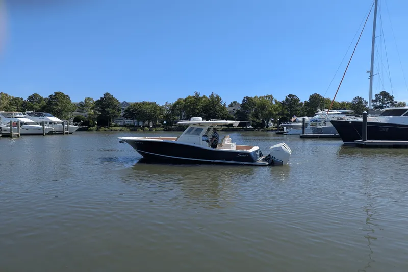 Slide: The Image of Scout 300 LXF 2020 - 15