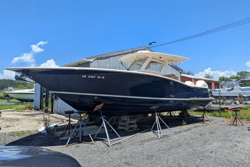 Slide: The Image of Scout 300 LXF 2020 - 30