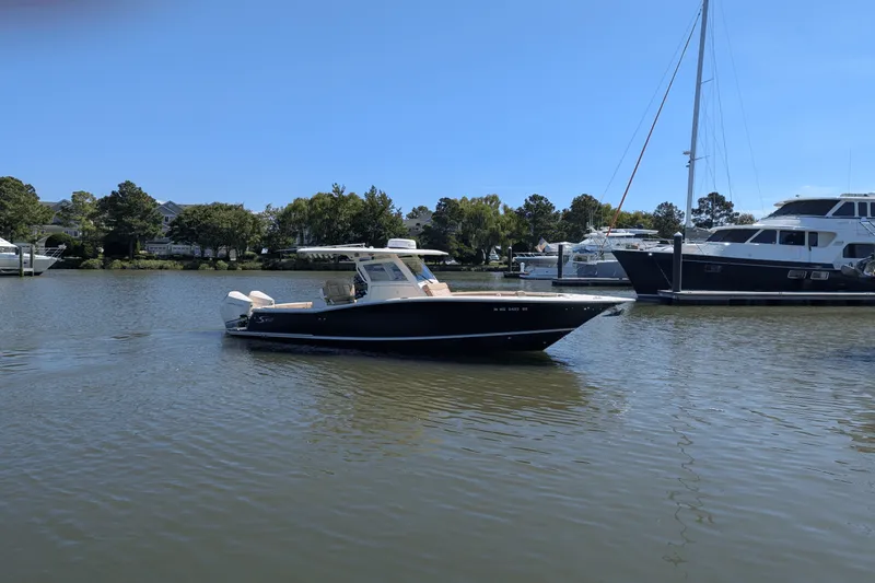 Slide: The Image of Scout 300 LXF 2020 - 5