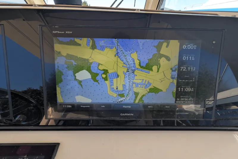 Slide: The Image of Scout 300 LXF 2020 - 52