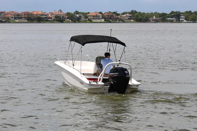 Slide: The Image of Boston Whaler 160 Super Sport 2026 - 2