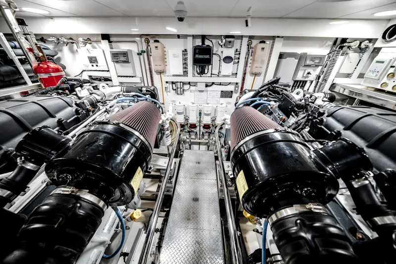 Slide: The Image of Ocean Alexander 100 MY 2018 - 128