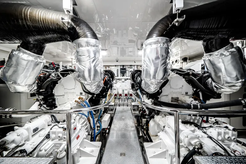 Slide: The Image of Ocean Alexander 100 MY 2018 - 127