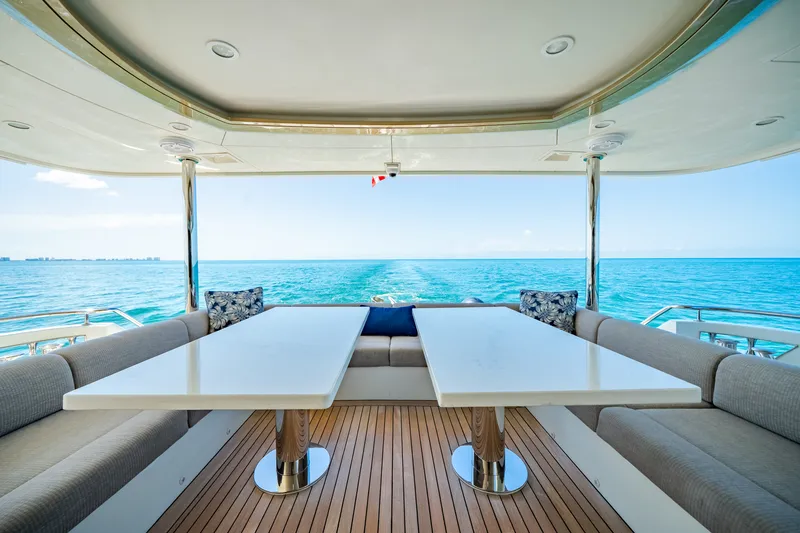 Slide: The Image of Ocean Alexander 100 MY 2018 - 93