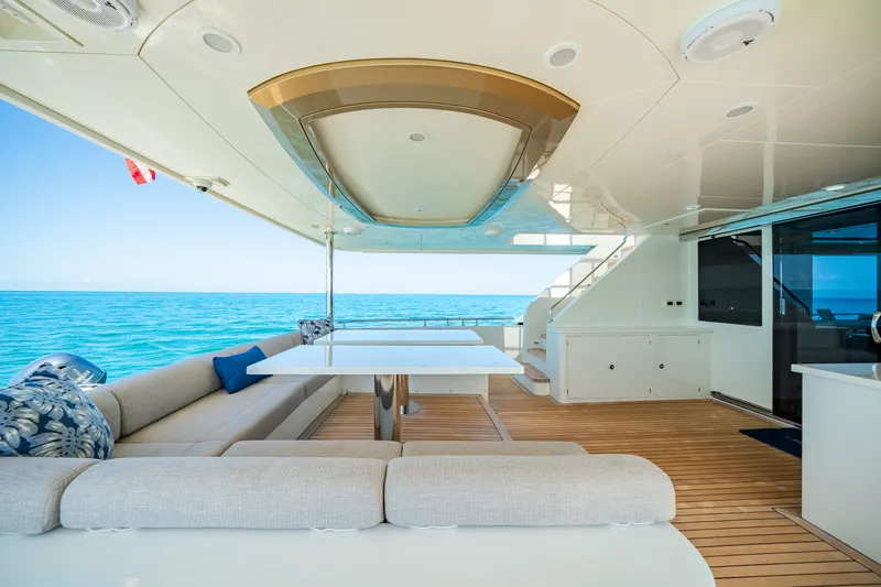 Slide: The Image of Ocean Alexander 100 MY 2018 - 96