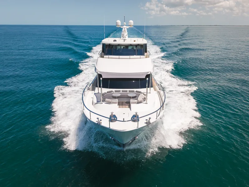 Slide: The Image of Ocean Alexander 100 MY 2018 - 26