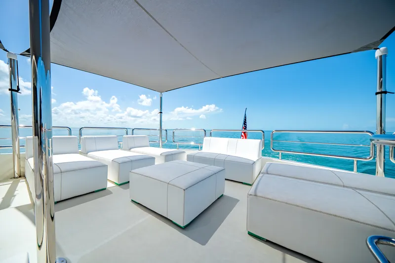 Slide: The Image of Ocean Alexander 100 MY 2018 - 106
