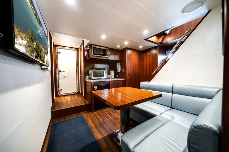 Slide: The Image of Ocean Alexander 100 MY 2018 - 140