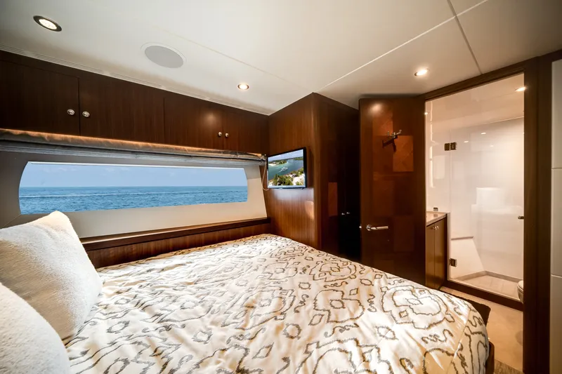 Slide: The Image of Ocean Alexander 100 MY 2018 - 71