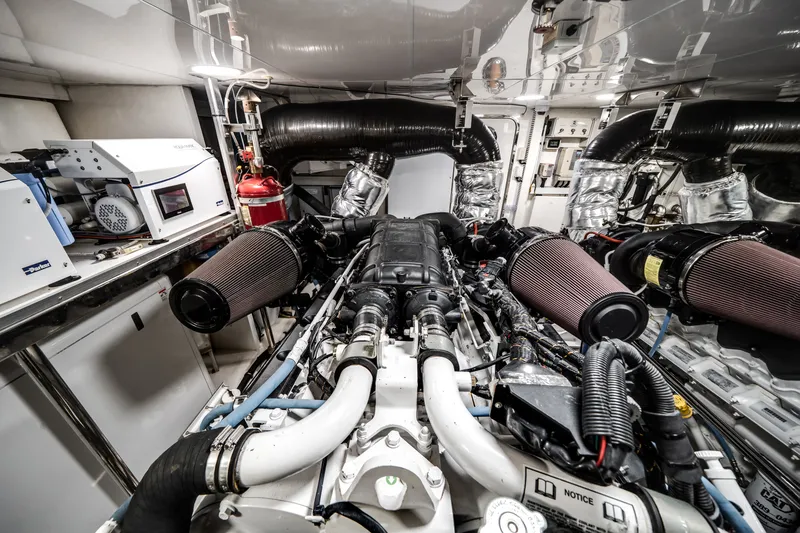 Slide: The Image of Ocean Alexander 100 MY 2018 - 132