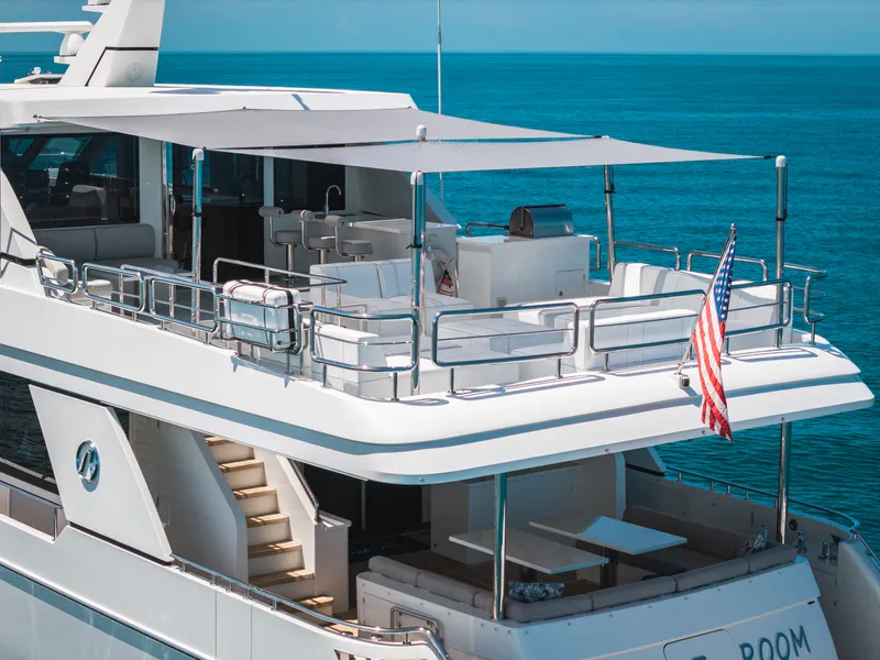 Slide: The Image of Ocean Alexander 100 MY 2018 - 11