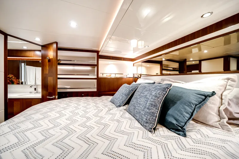 Slide: The Image of Ocean Alexander 100 MY 2018 - 58