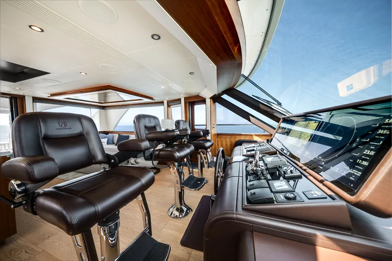 Slide: The Image of Ocean Alexander 100 MY 2018 - 123