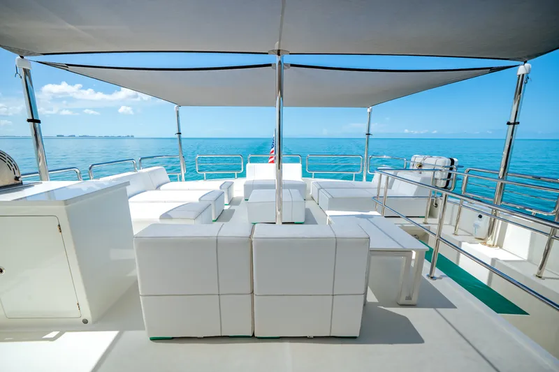 Slide: The Image of Ocean Alexander 100 MY 2018 - 105