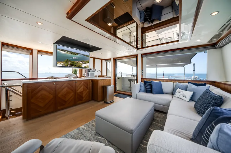 Slide: The Image of Ocean Alexander 100 MY 2018 - 126