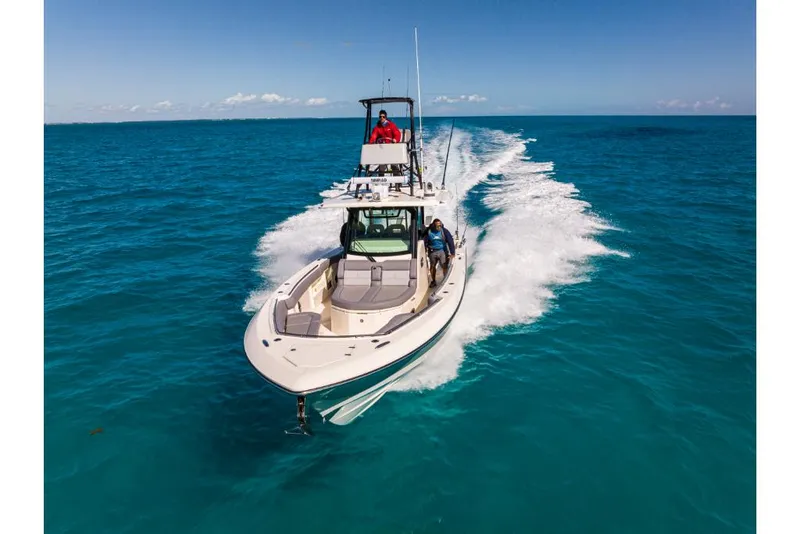Slide: The Image of Boston Whaler 360 Outrage 2026 - 57