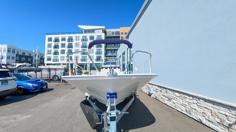 Slide: The Image of Boston Whaler 170 Montauk 2026 - 3