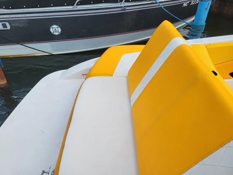 Slide: The Image of Glastron GT 229 2014 - 17