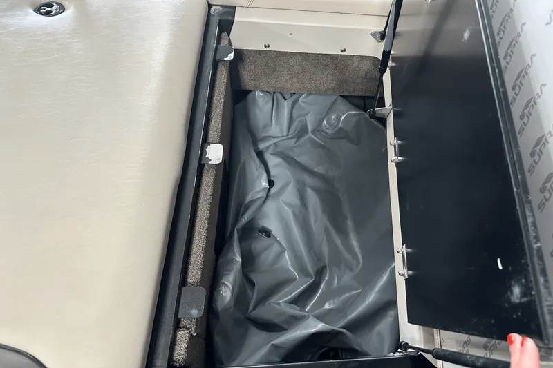 Slide: The Image of Supra 22 SSV 2008 - 18