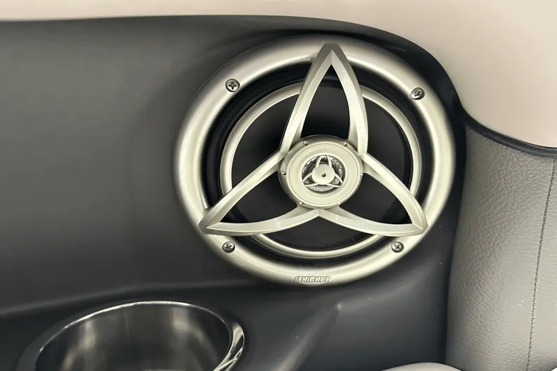 Slide: The Image of Supra 22 SSV 2008 - 37