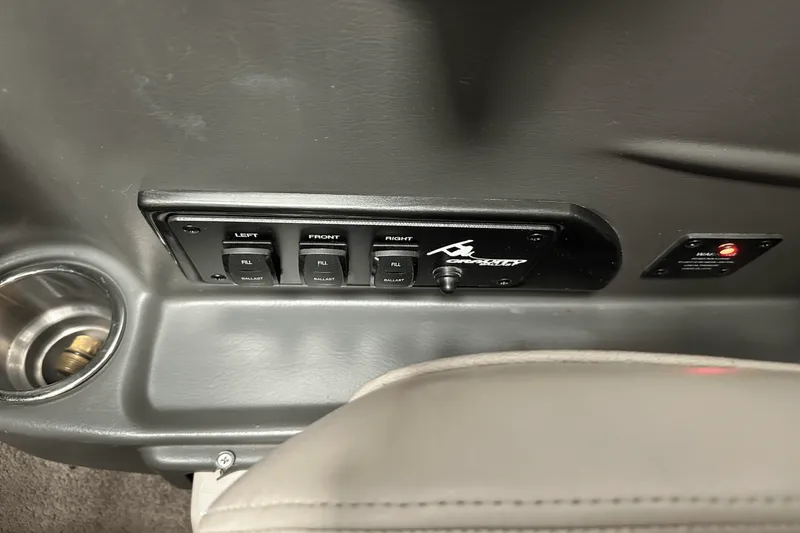 Slide: The Image of Supra 22 SSV 2008 - 62