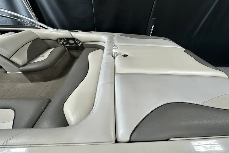 Slide: The Image of Supra 22 SSV 2008 - 8